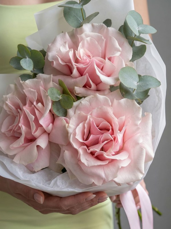 Buchet de trandafiri roz francezi „Silk”