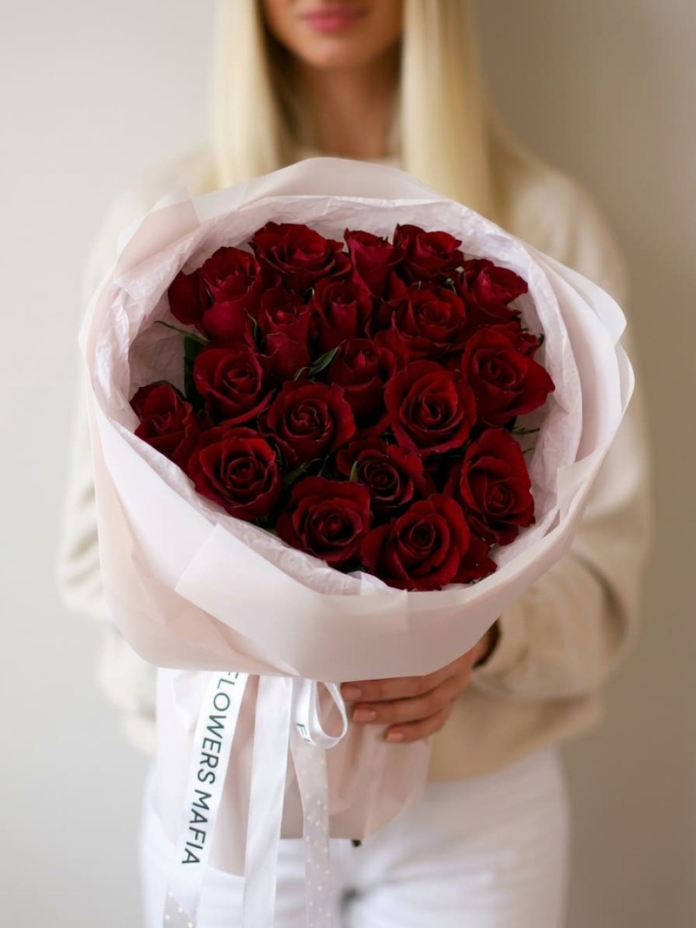 Buchet de 19 trandafiri visinii Kenya premium