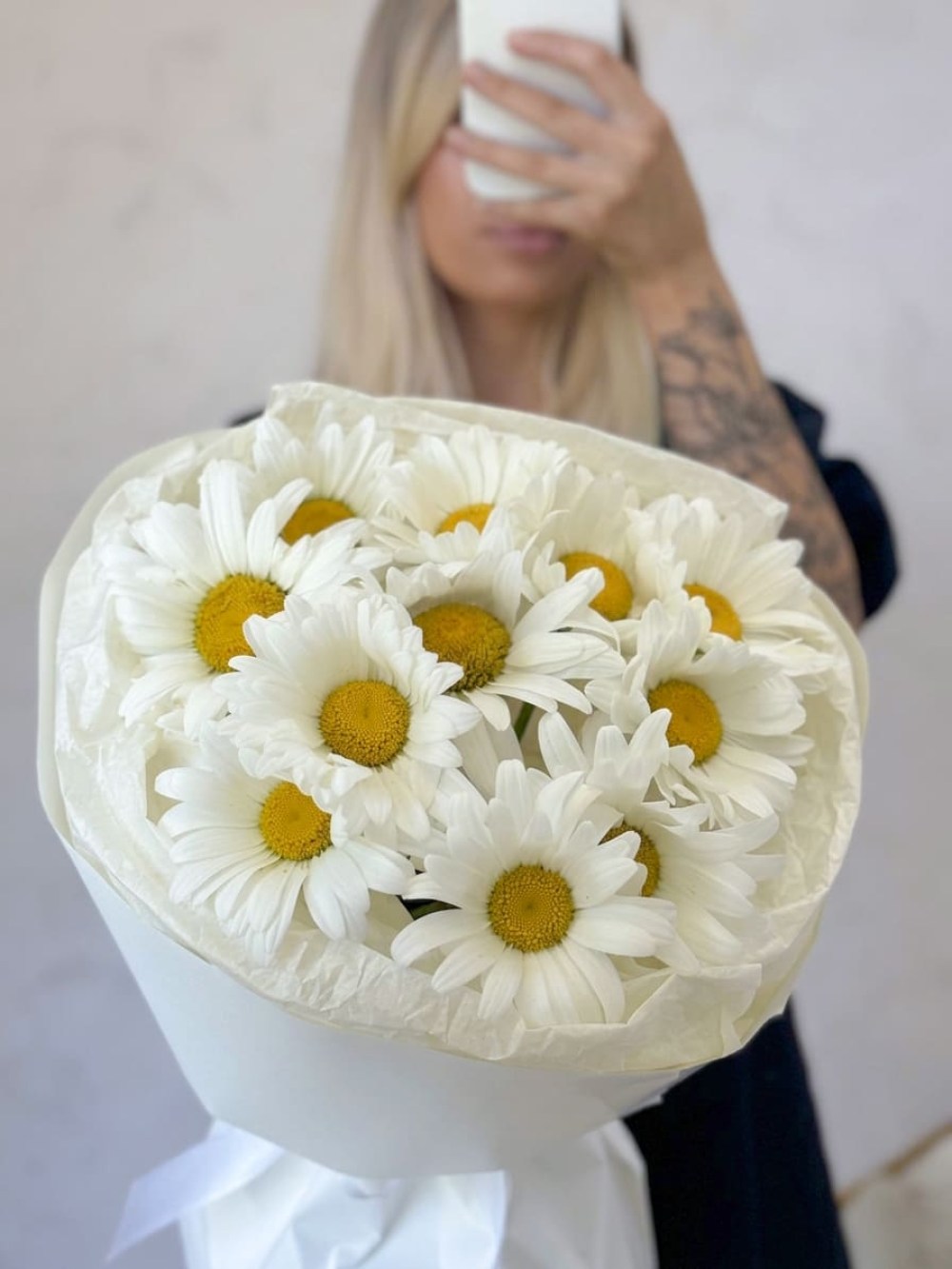 Bouquet of 15 garden daisies