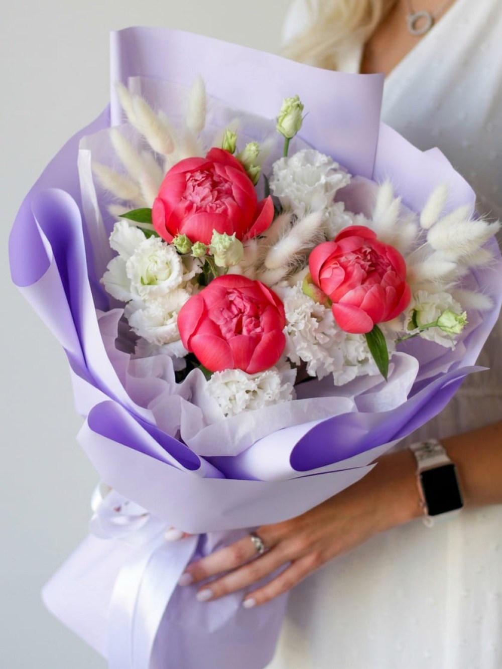 Buchet cu bujori si eustoma