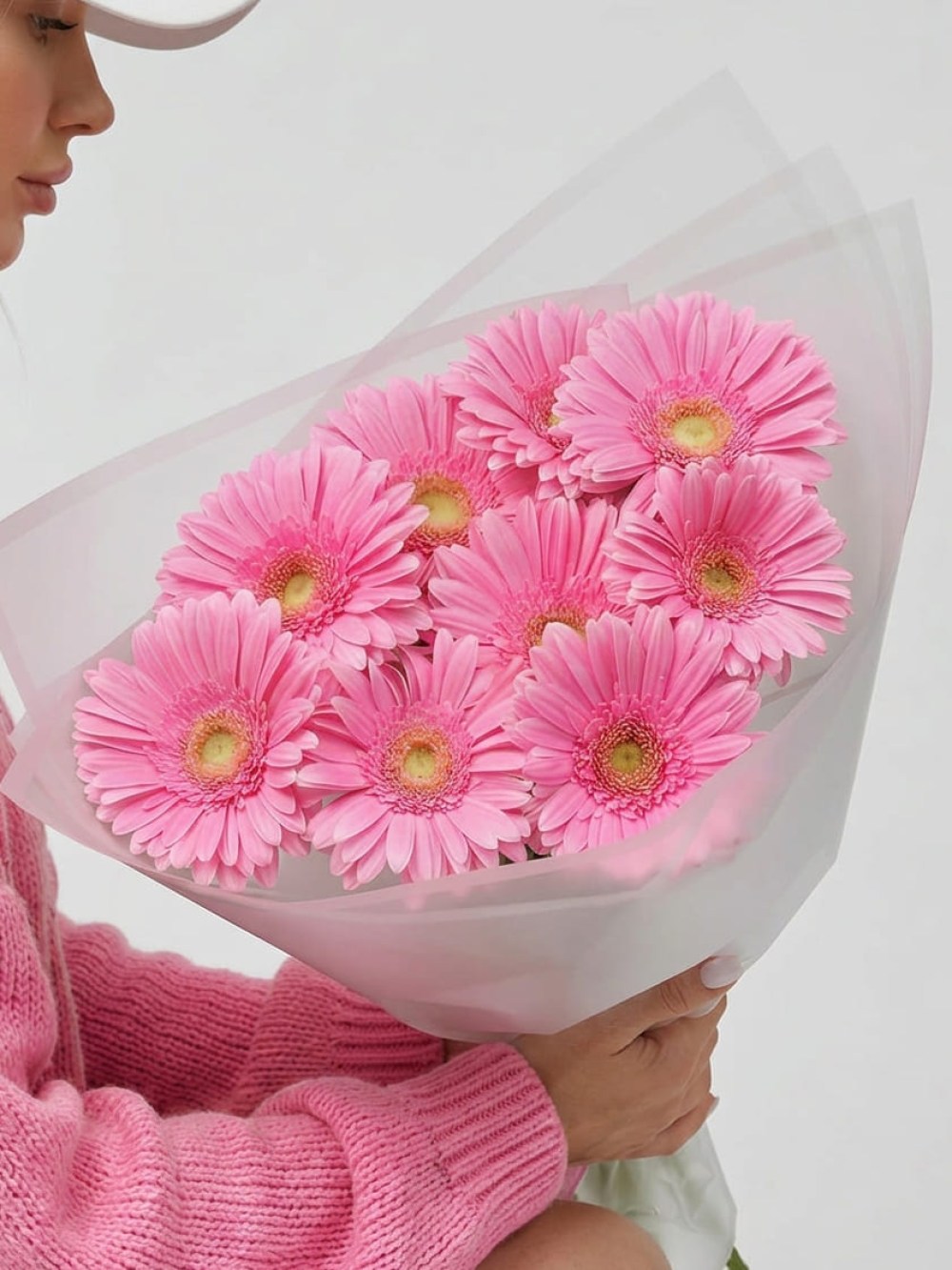 Bright bouquet of pink gerberas